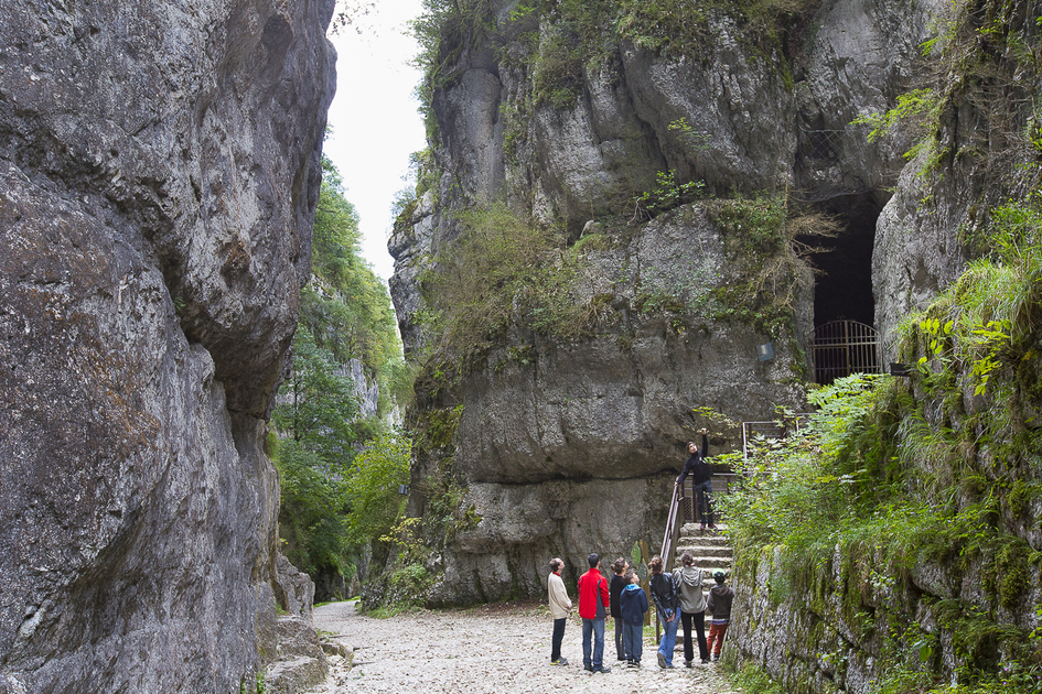 © La Voie Sarde - St Christophe la Grotte - SCG Tourisme